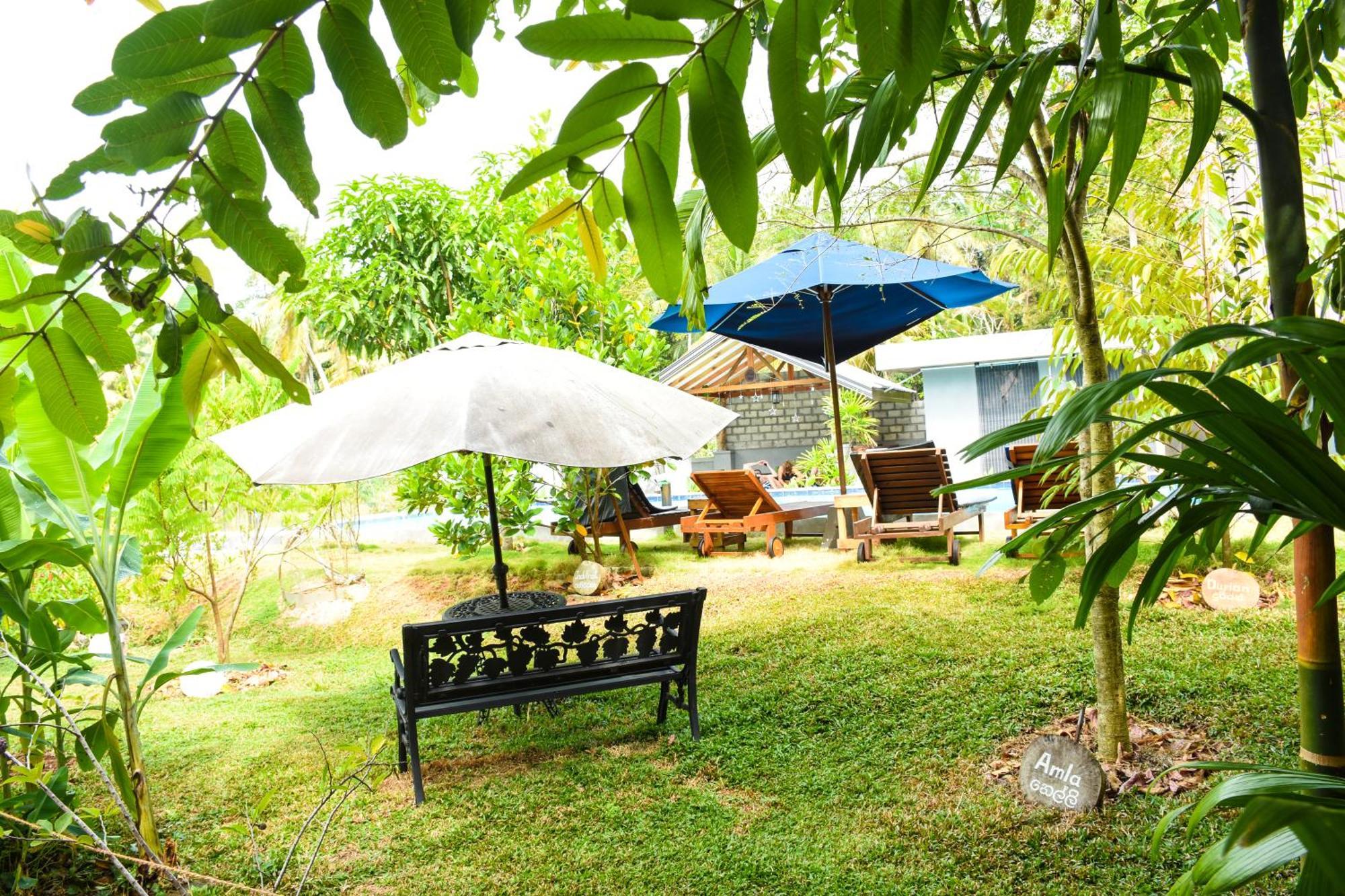 Steps Garden Resort 尼甘布 外观 照片