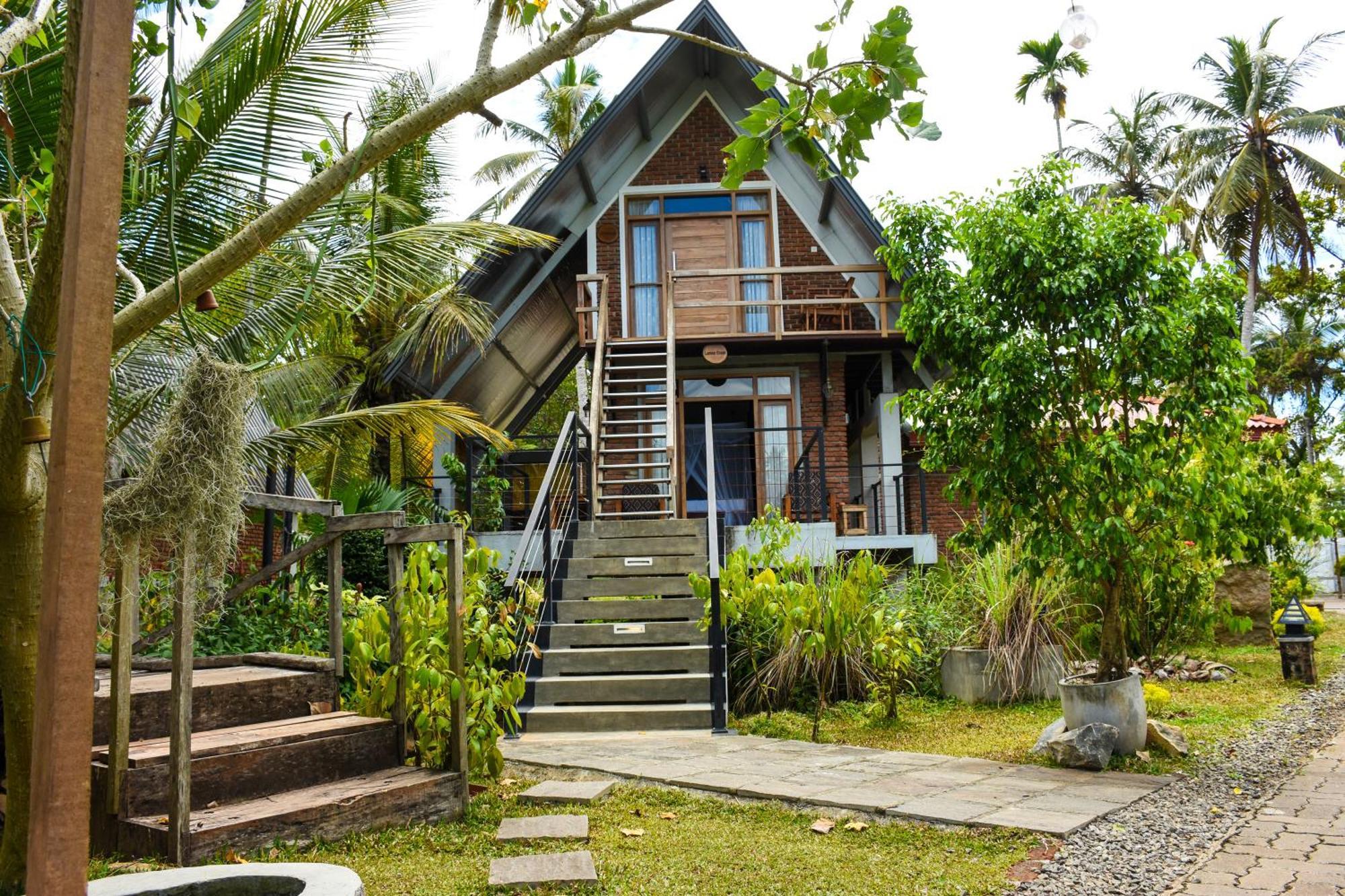Steps Garden Resort 尼甘布 外观 照片