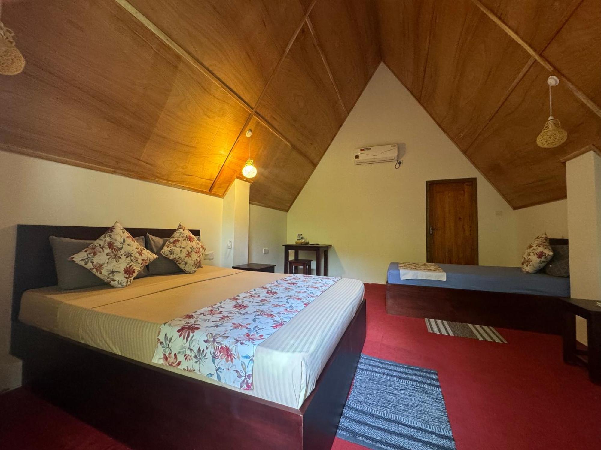Steps Garden Resort 尼甘布 外观 照片